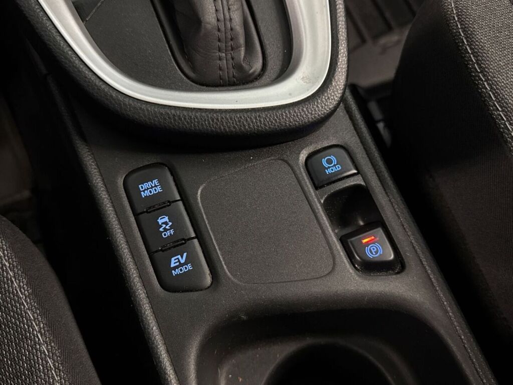 Toyota Yaris Cross 2023 Valkoinen