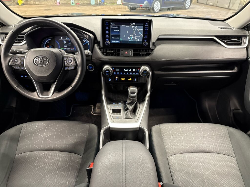 Toyota RAV4 2022 Musta
