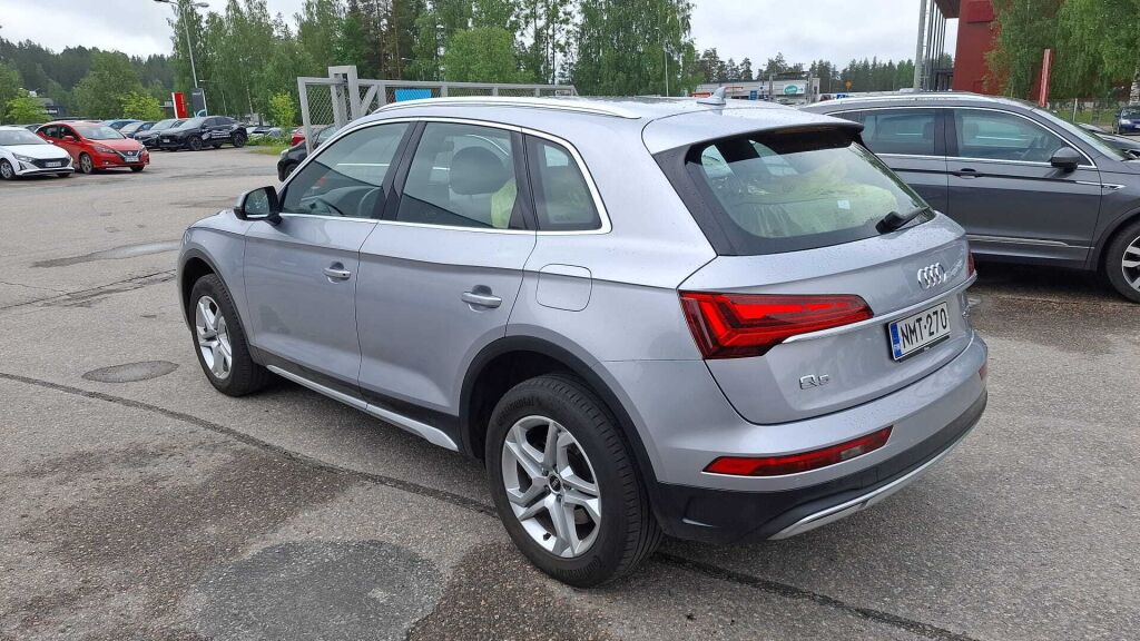 Audi Q5 2023 Harmaa