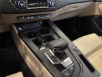 Audi A4 2023 Musta