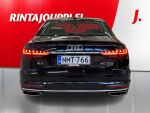 Audi A4 2023 Musta