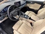 Audi A4 2023 Musta