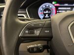 Audi A4 2023 Musta