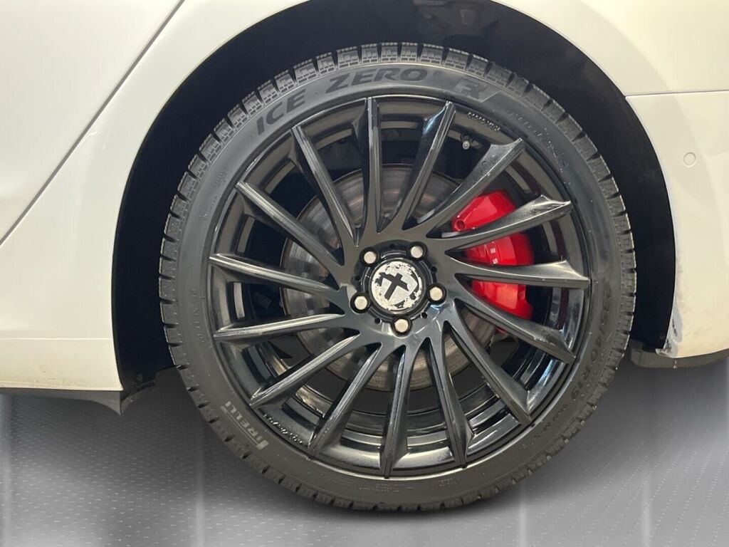 Tesla Model 3 2022 Valkoinen