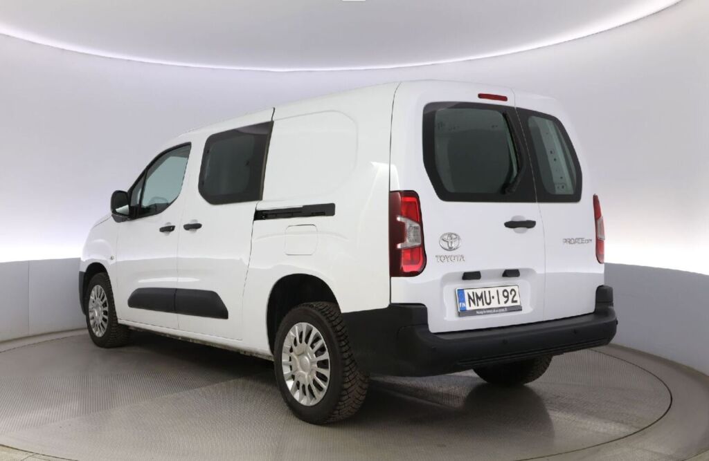 Toyota Proace CITY 2023 Valkoinen