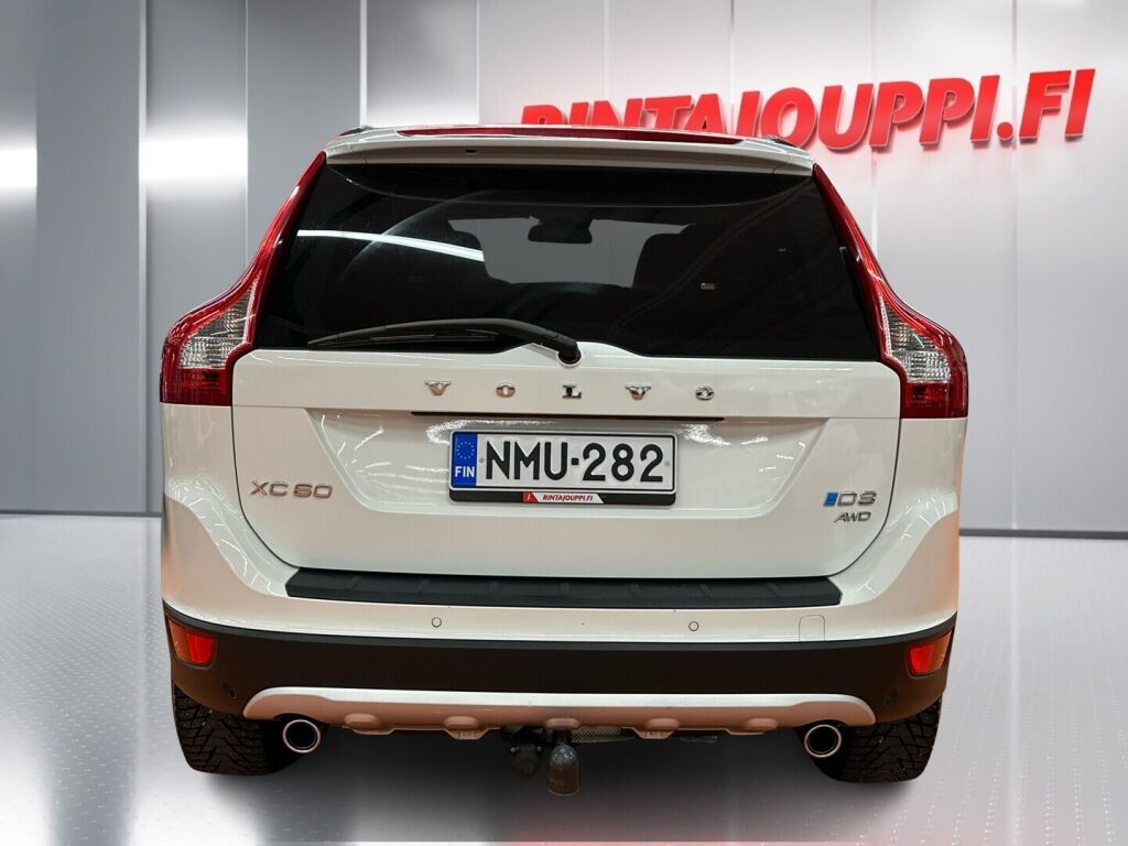 Volvo XC60 2012 Valkoinen