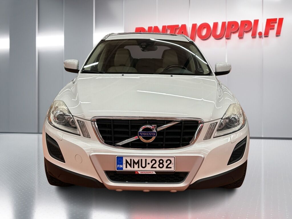 Volvo XC60 2012 Valkoinen