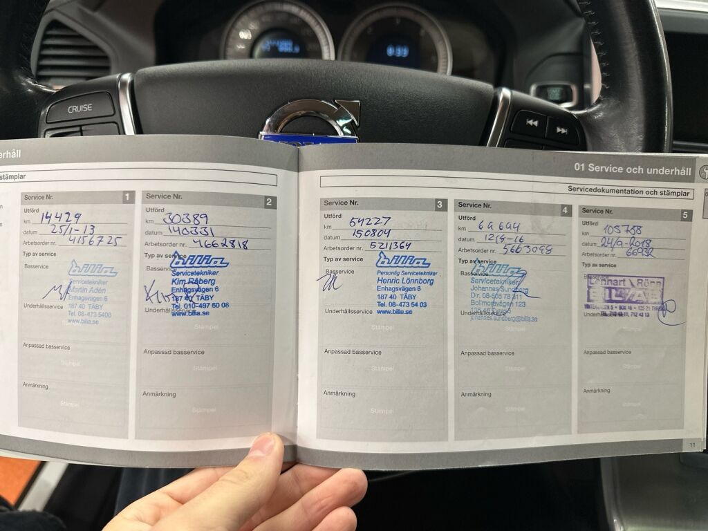 Volvo XC60 2012 Valkoinen