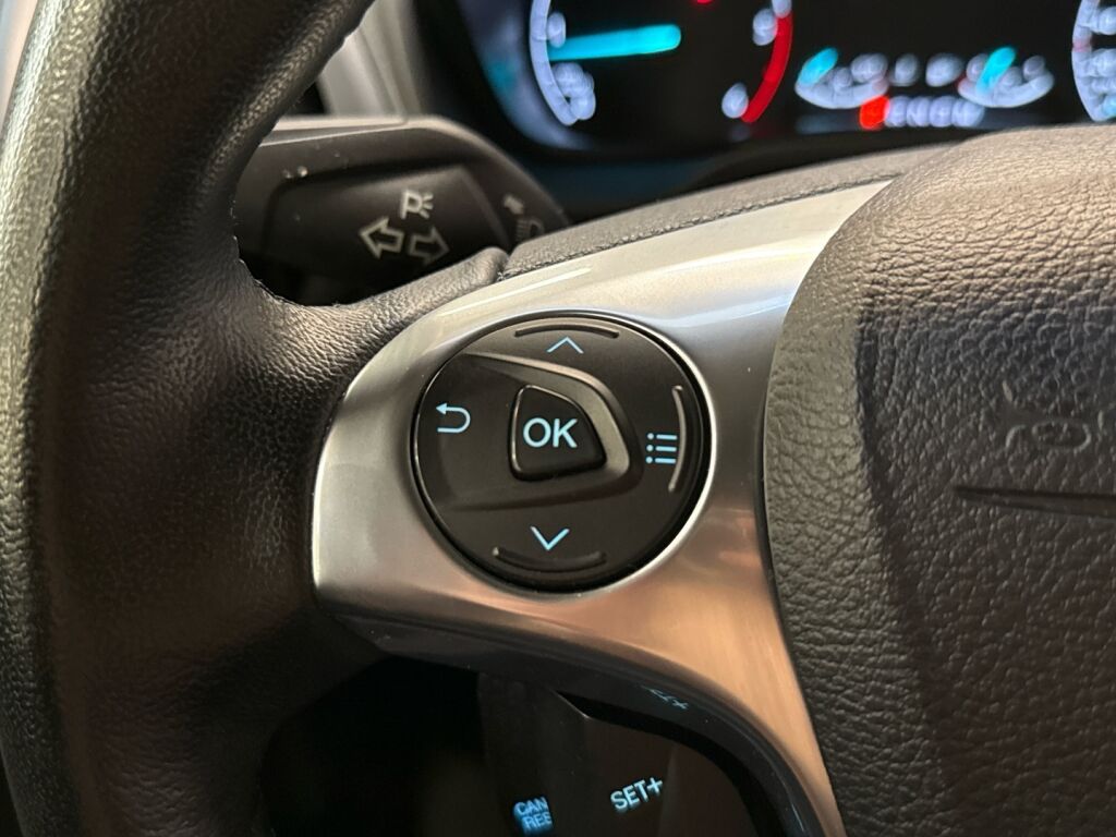 Ford Transit Connect 2023 Punainen