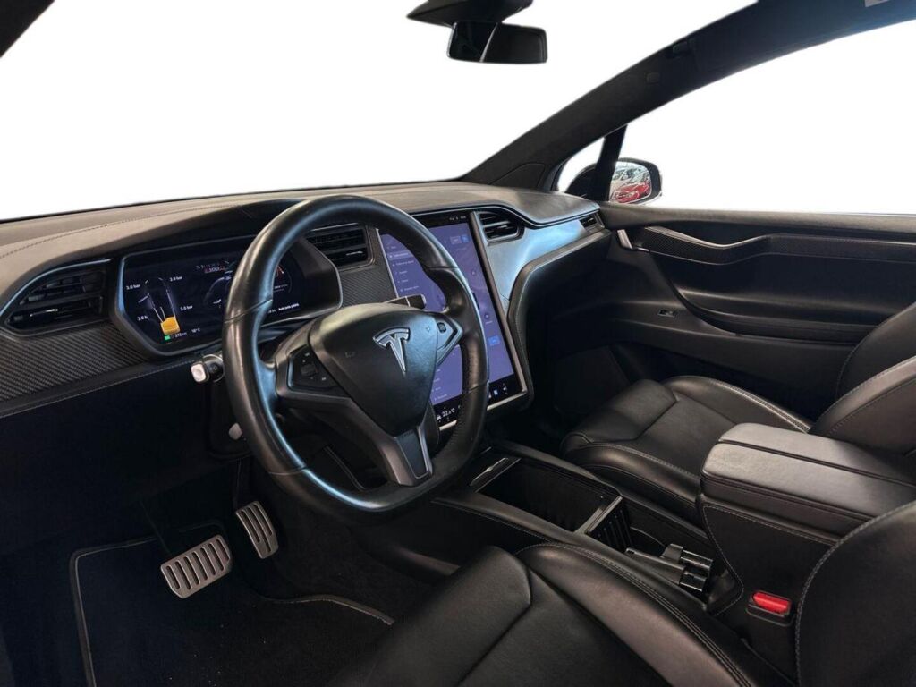 Tesla Model X 2018 Musta