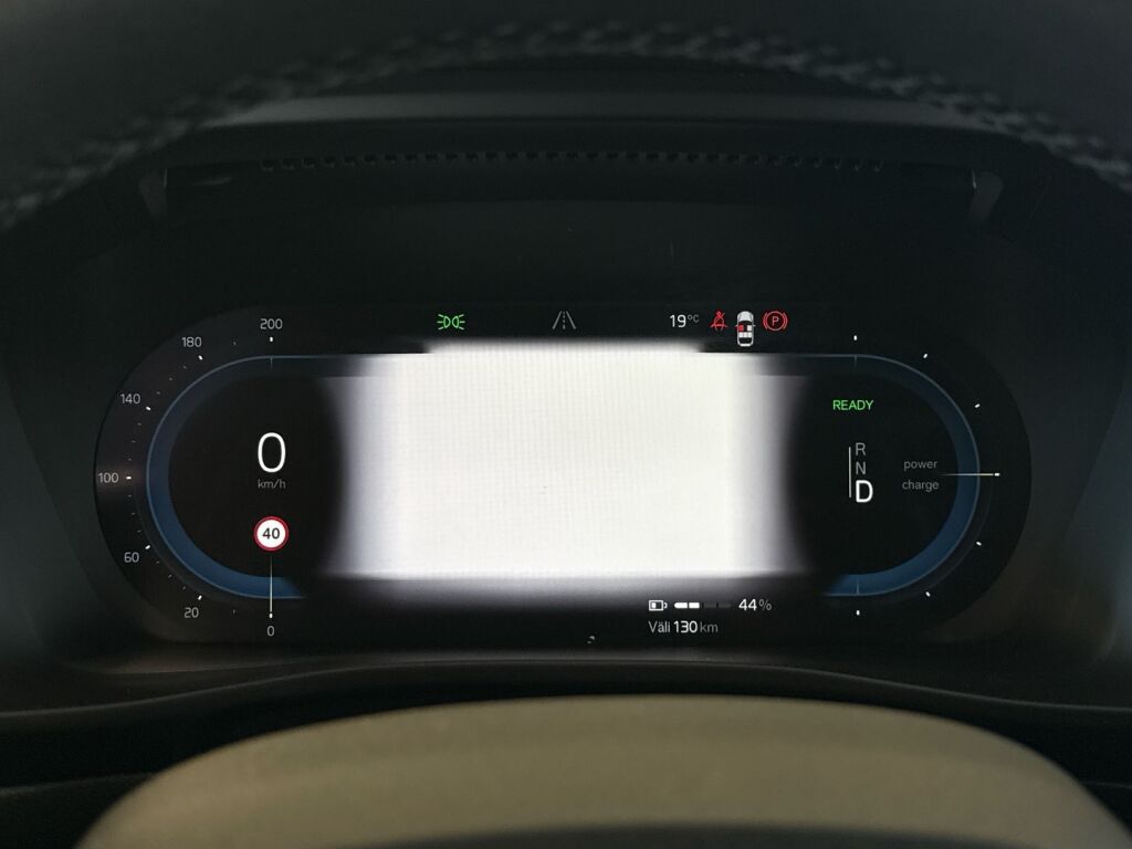 Volvo C40 2023 Valkoinen