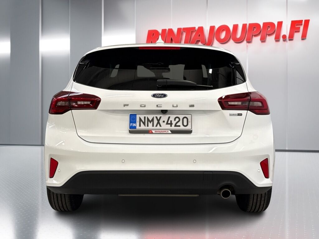 Ford Focus 2023 FROZEN WHITE