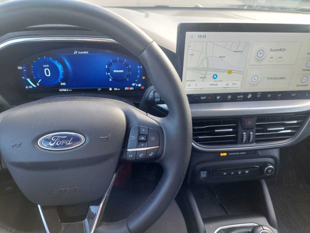 Ford Focus 2023 FROZEN WHITE