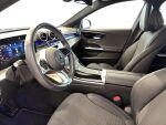 Mercedes-Benz C 2023 Musta