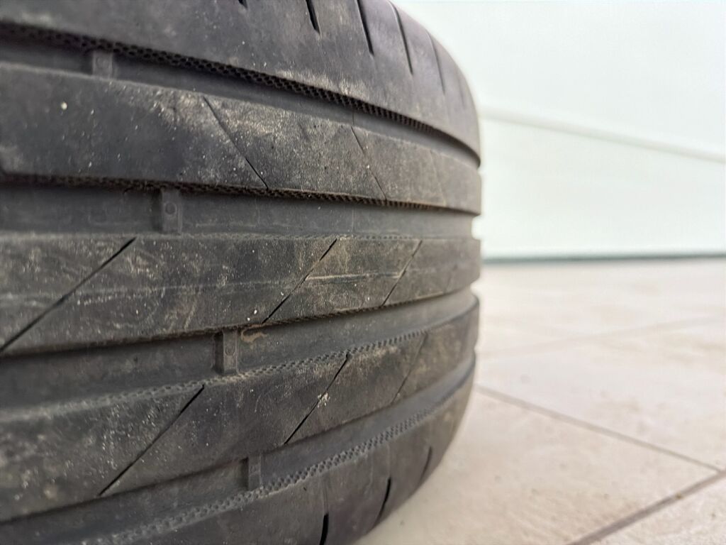 Volkswagen ID.5 2023 Valkoinen