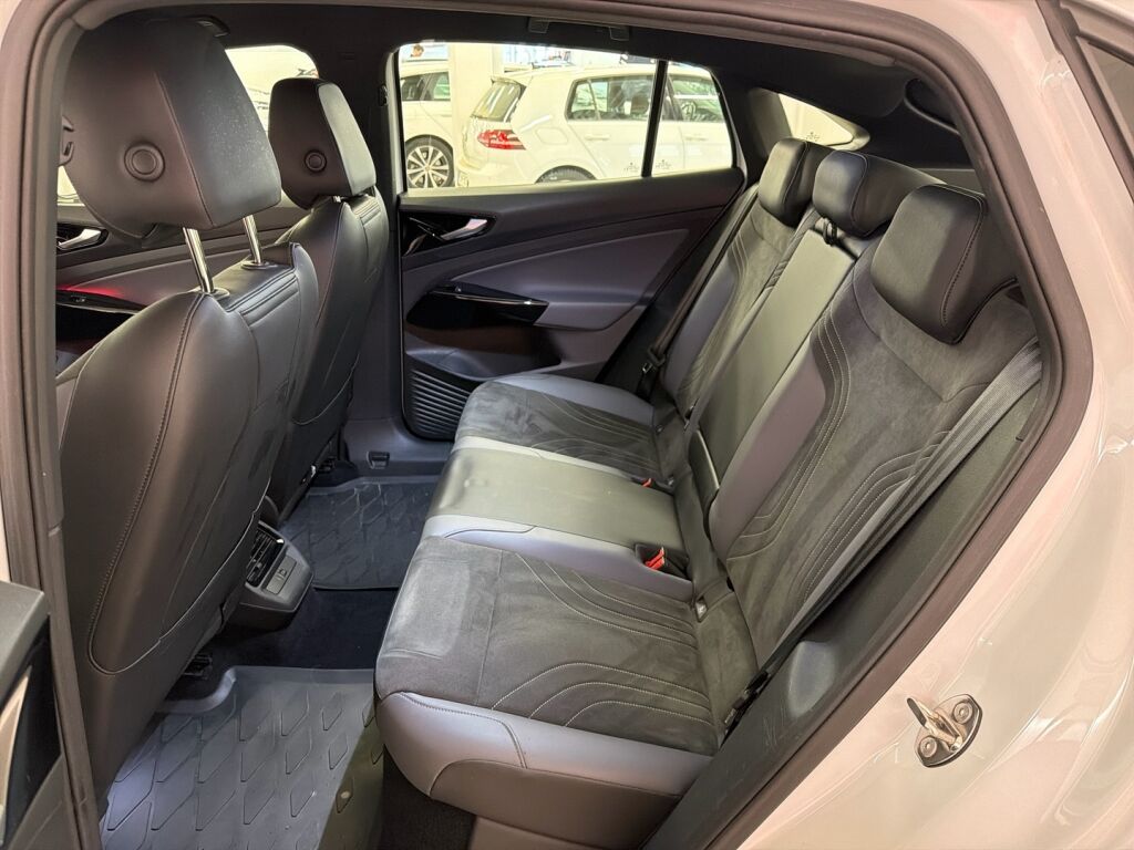 Volkswagen ID.5 2023 Valkoinen