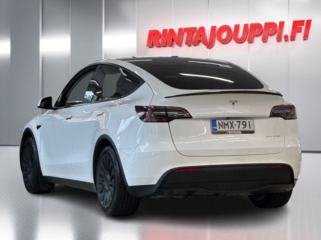 Tesla Model Y 2023 Valkoinen