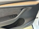 Tesla Model Y 2023 Valkoinen