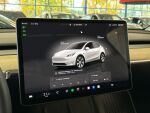 Tesla Model Y 2023 Valkoinen