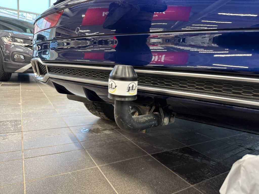 Audi Q5 2020 Sininen