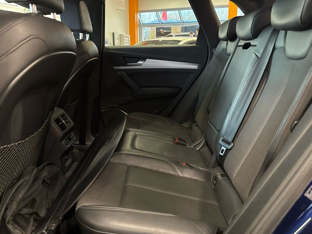 Audi Q5 2020 Sininen