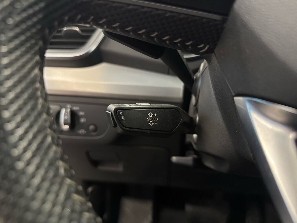 Audi Q5 2020 Sininen