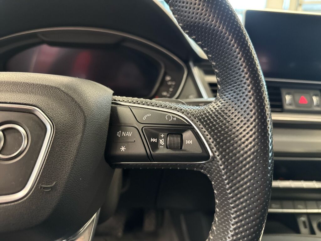 Audi Q5 2020 Sininen