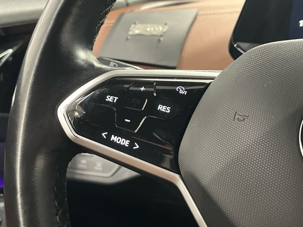 Volkswagen ID.4 2022 Met. Sininen