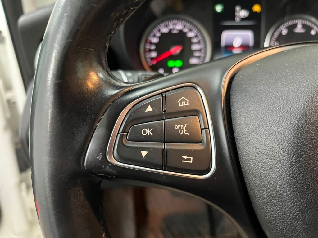Mercedes-Benz C 2014 Valkoinen