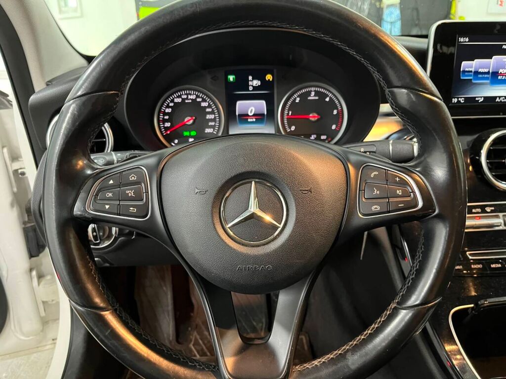Mercedes-Benz C 2014 Valkoinen
