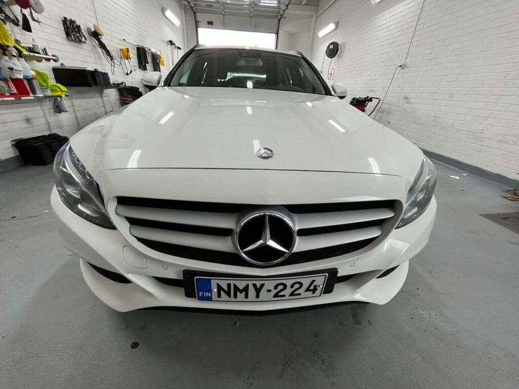 Mercedes-Benz C 2014 Valkoinen