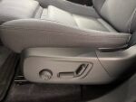 Volvo XC40 2023 Musta