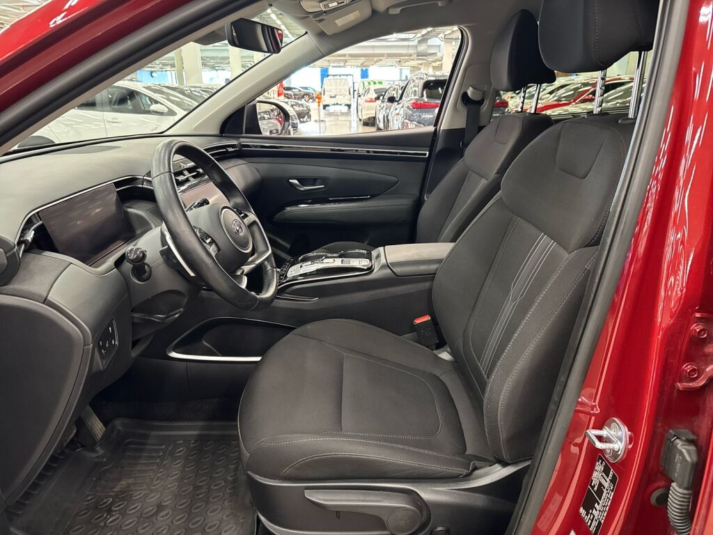 Hyundai Tucson 2023 Punainen