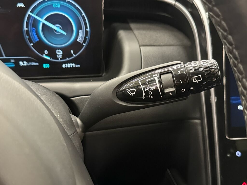 Hyundai Tucson 2023 Punainen