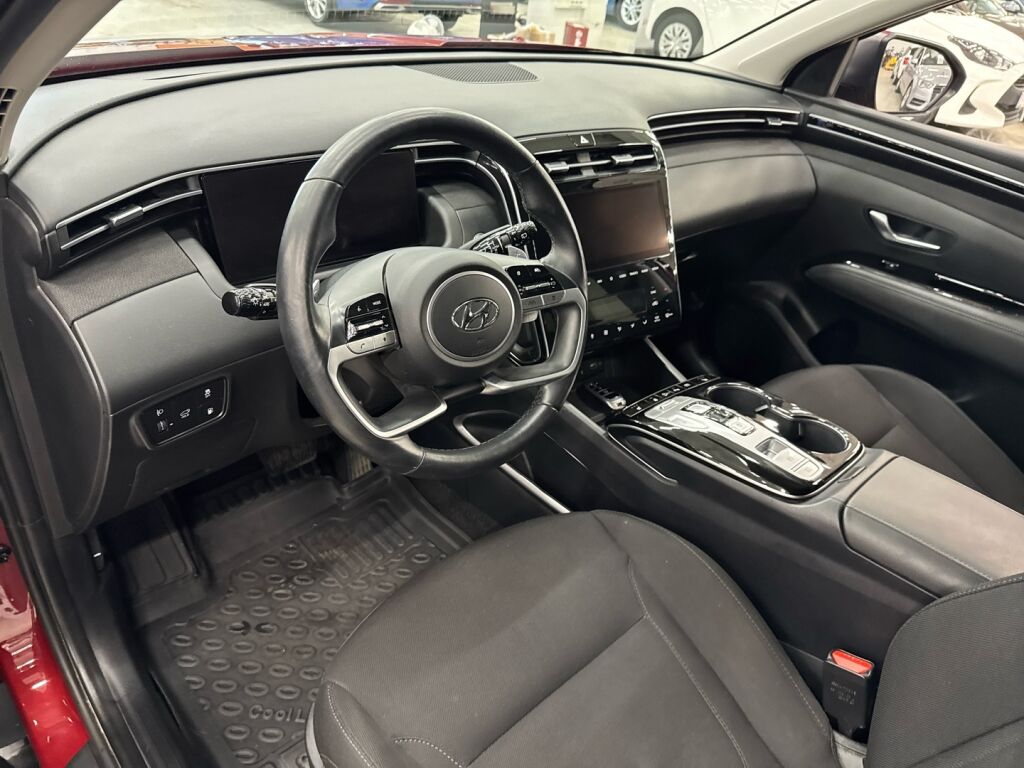 Hyundai Tucson 2023 Punainen