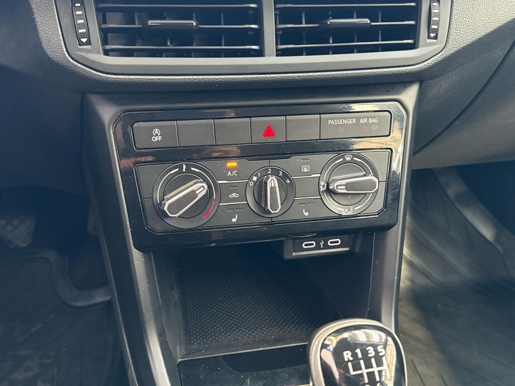 Volkswagen T-Cross 2023 Harmaa