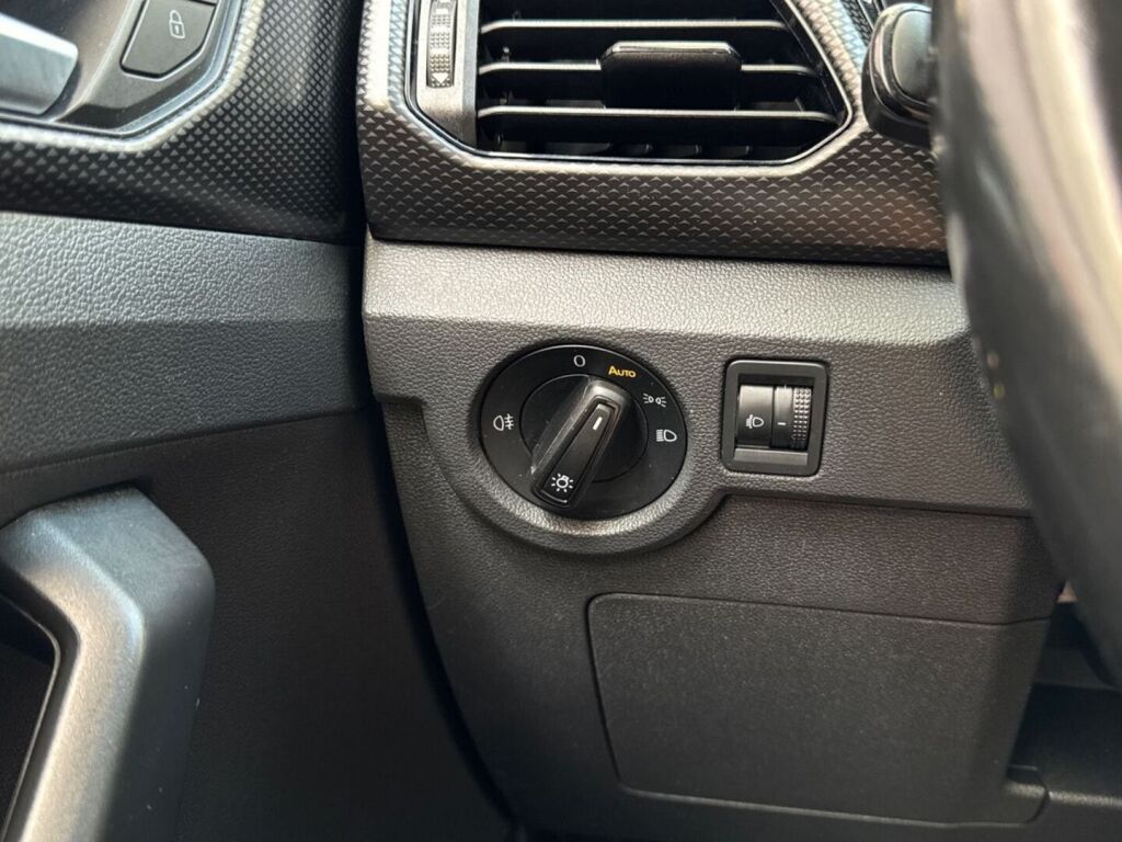 Volkswagen T-Cross 2023 Harmaa