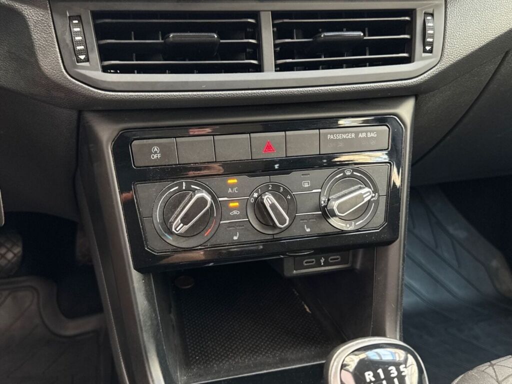 Volkswagen T-Cross 2023 Harmaa