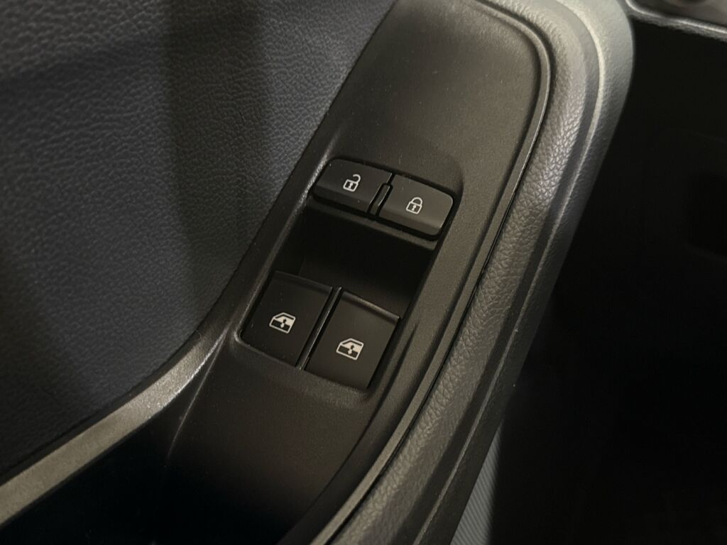 Maxus e-Deliver 3 2022 Valkoinen