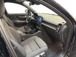 Volvo XC40 2023 Musta