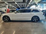 Volvo V90 2022 Valkoinen