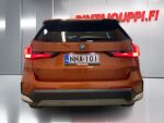 BMW X1 2023 Oranssi