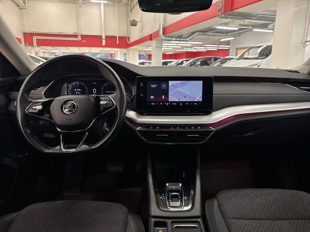 Skoda Octavia 2020 Harmaa