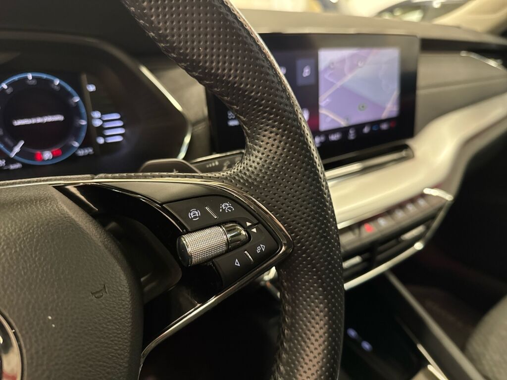 Skoda Octavia 2020 Harmaa