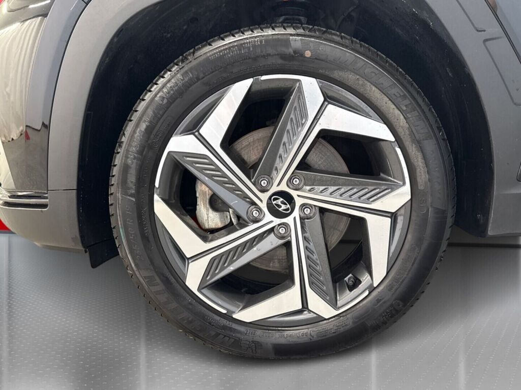 Hyundai Tucson 2023 Musta