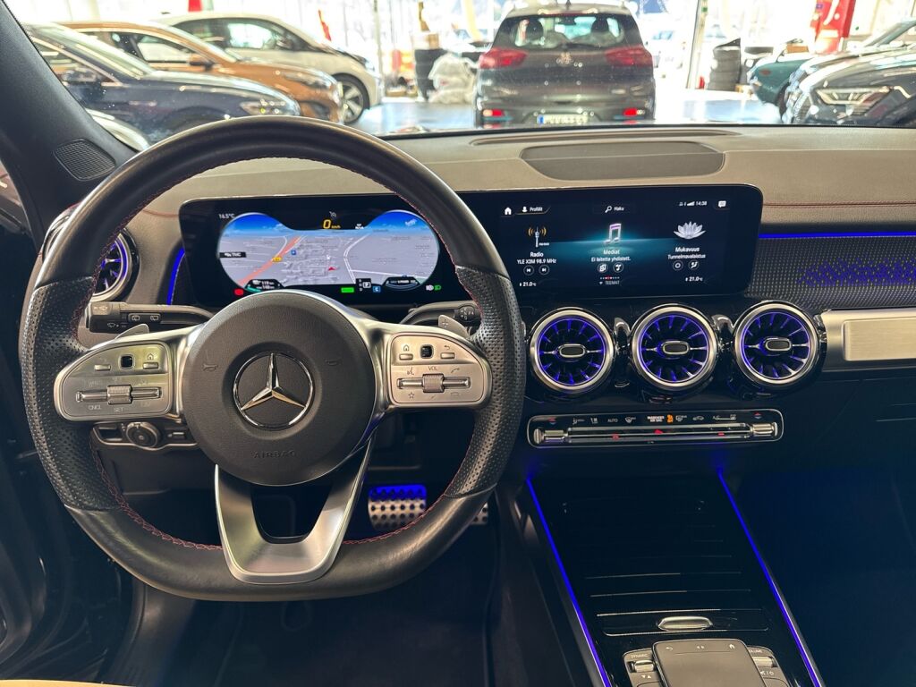 Mercedes-Benz EQB 2023 Musta
