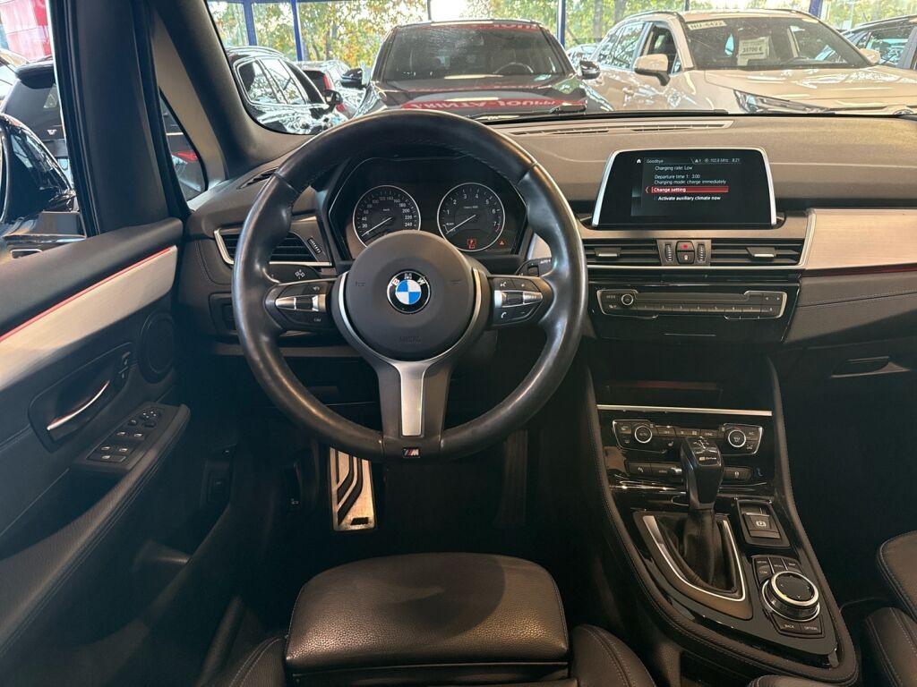 BMW 225 2017 Valkoinen