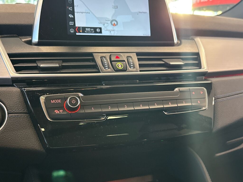 BMW 225 2017 Valkoinen