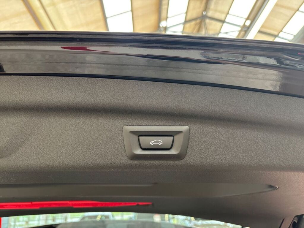 BMW 230 2023 Musta