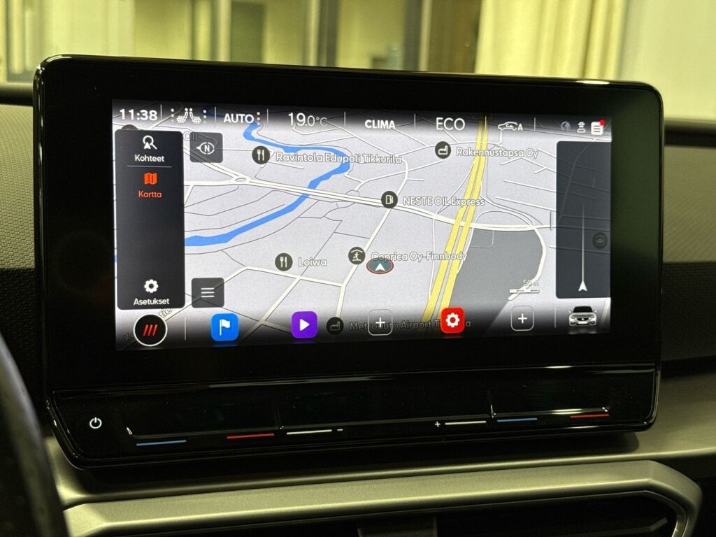 Seat Leon 2021 Musta